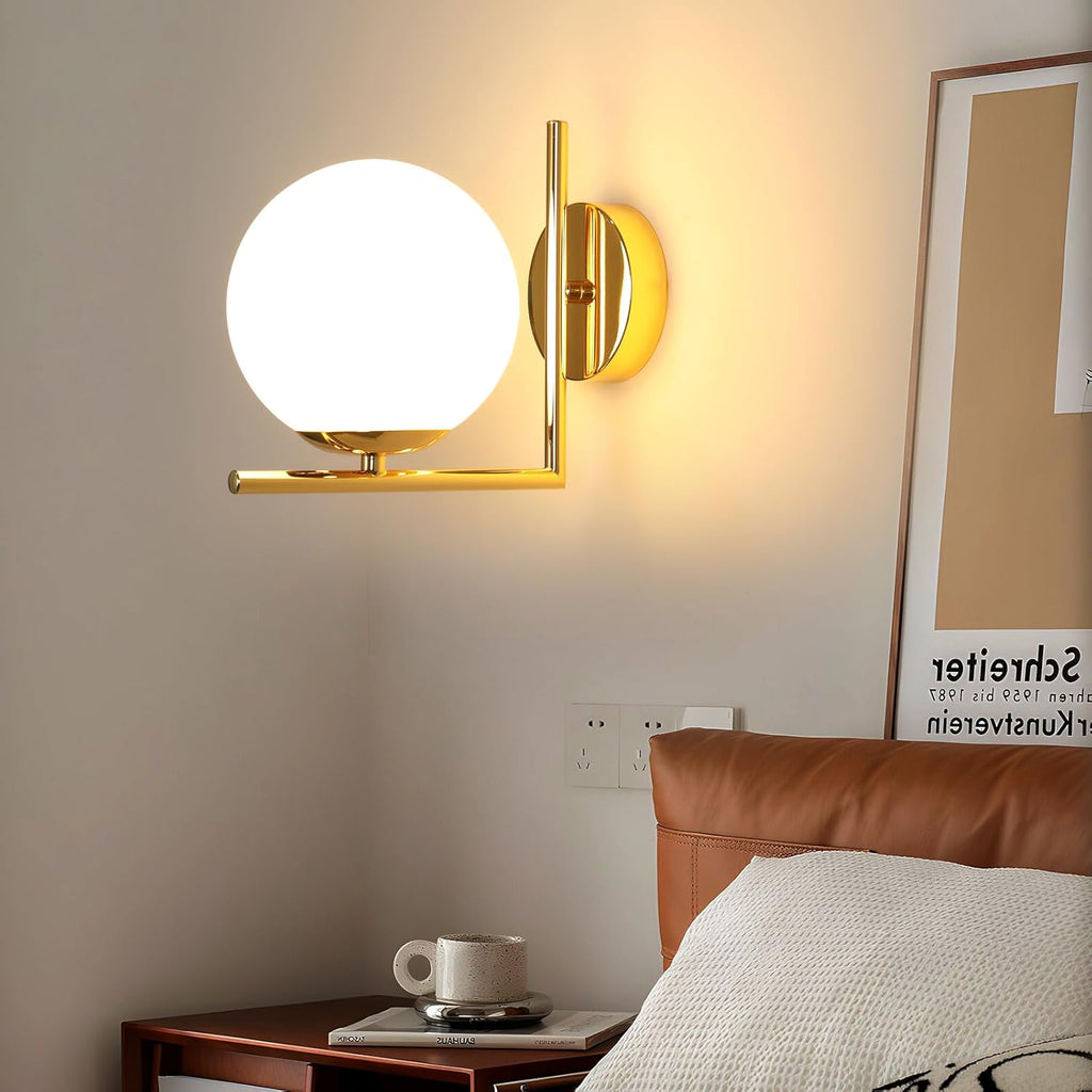 DELIPOP Vintage Vägglampa – Elegant glaskula med guldfinish